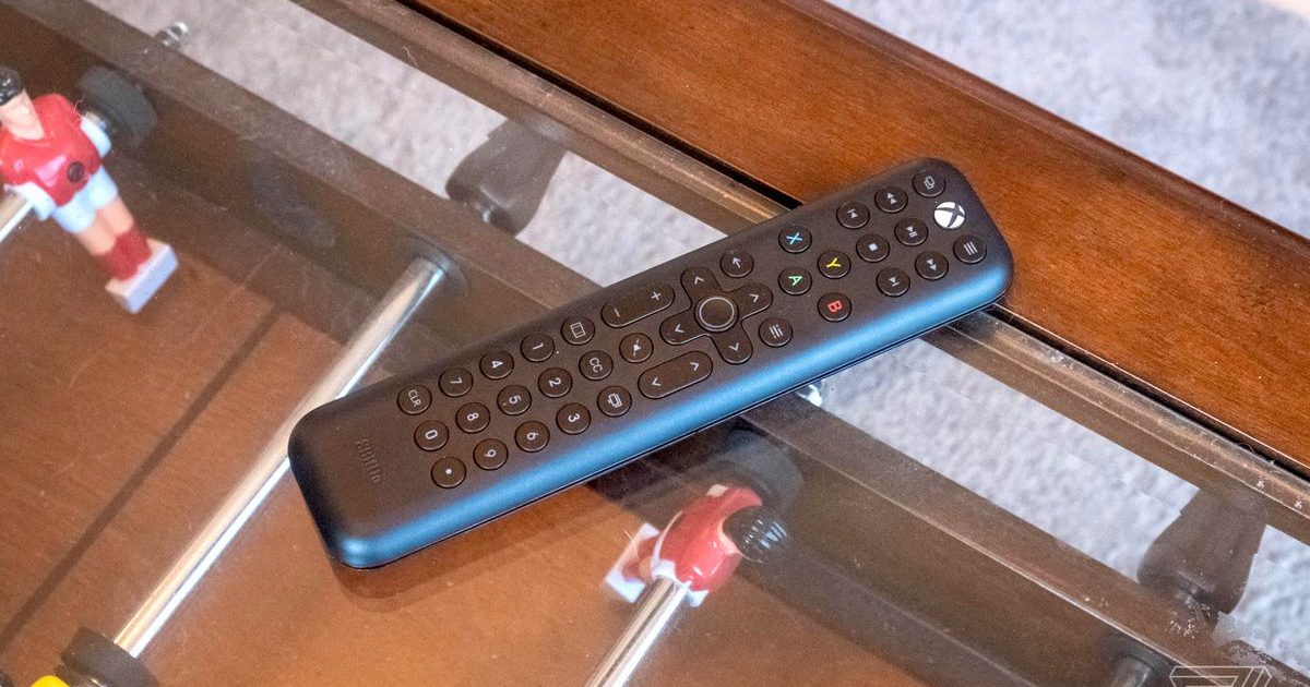 8BitDo’s Xbox media remotes are cute and cheap