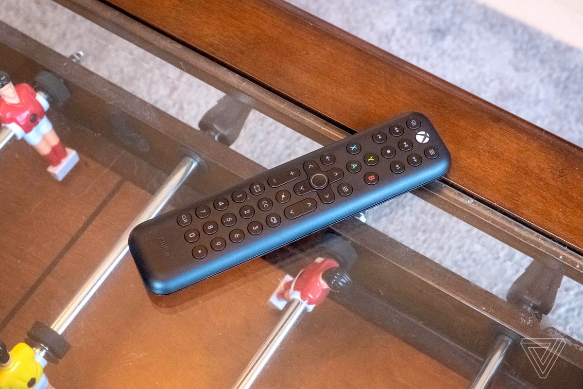 8BitDo’s Xbox media remotes are cute and cheap